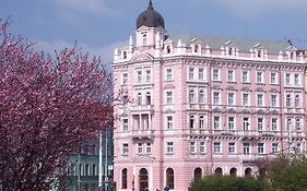 Hotel Opera Prague